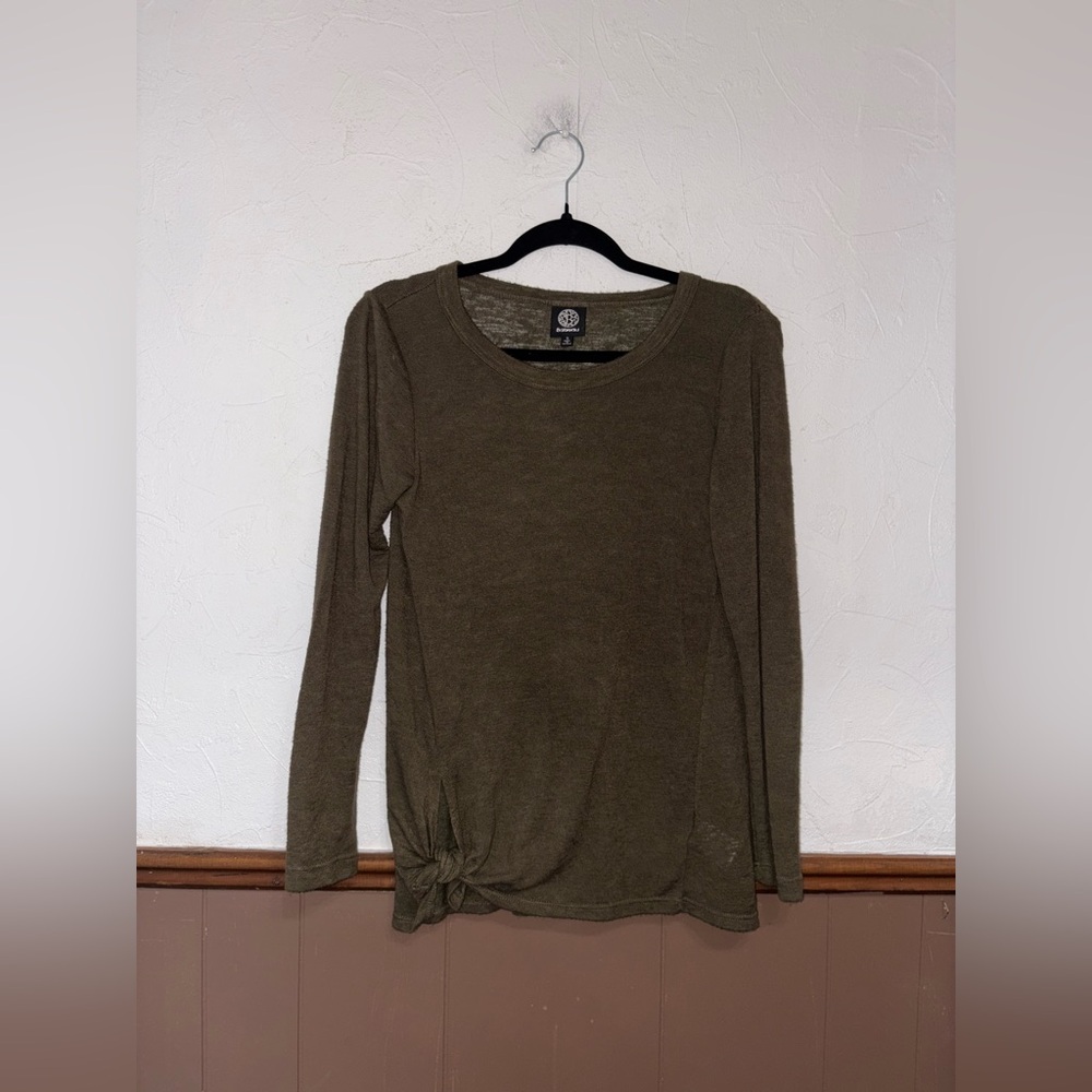 Bobeau - Green Front Knot Longsleeve